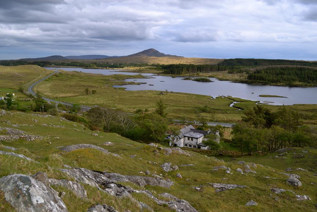 Ben Lettery Connemara Hostel Голвей Екстер'єр фото
